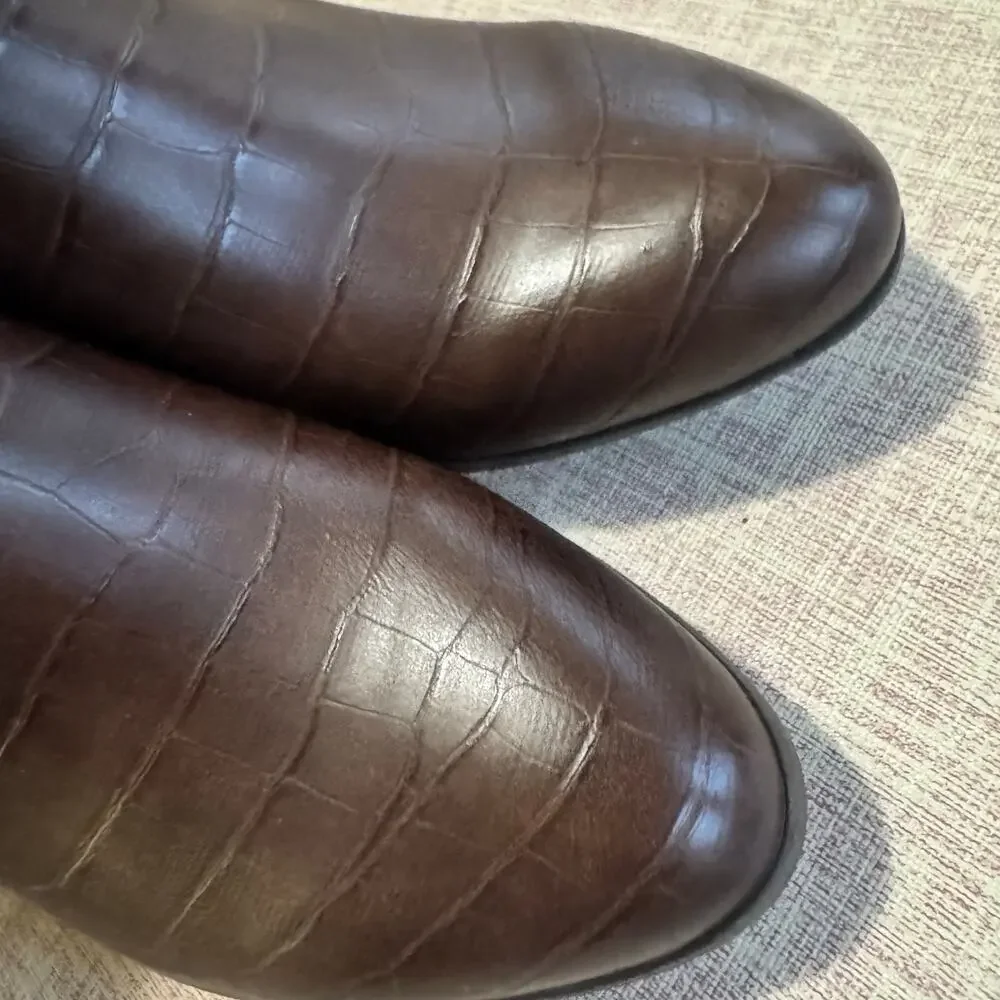 NWOB B.O.C. by Born Ankle Booties Women’s 7.5 Brown Reptile Faux Leather